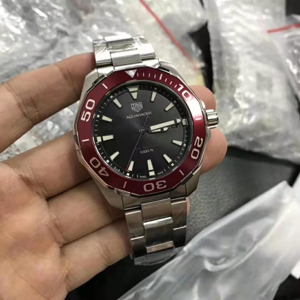 Replica Tag Heuer Aquaracer with Red Bezel