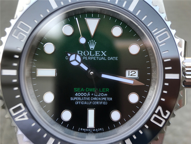 Rolex Green Sea-Dweller Replica