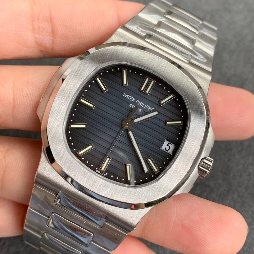 Patek Philippe Nautilus 5711 Comparison Review Between PPF, MK and PF ...