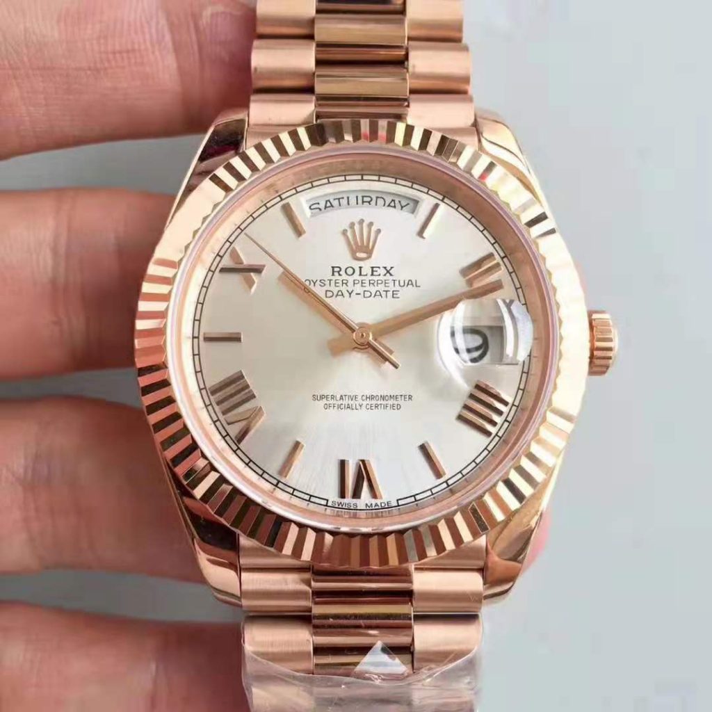 Replica Rolex Day Date 40mm 18K Rose Gold Watch