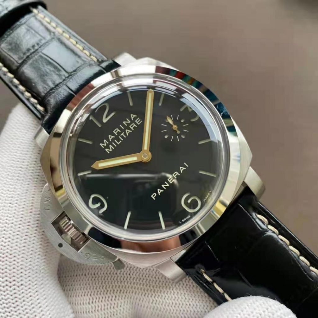 PAM 217 Dial