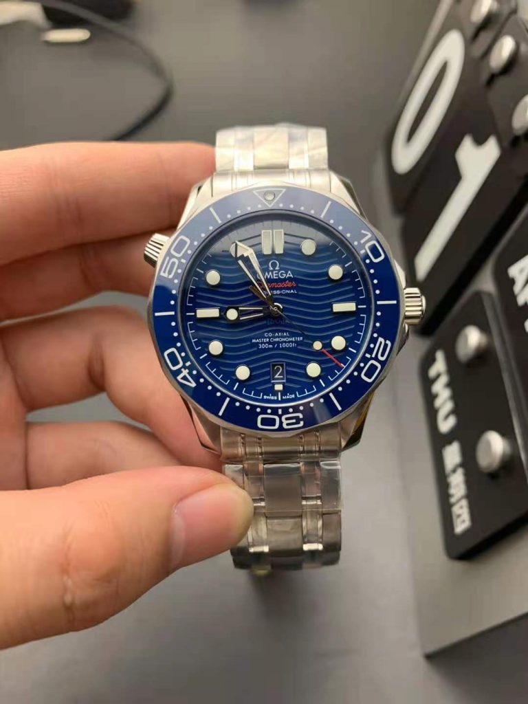 Replica Omega Seamaster Diver 300m Blue Watch